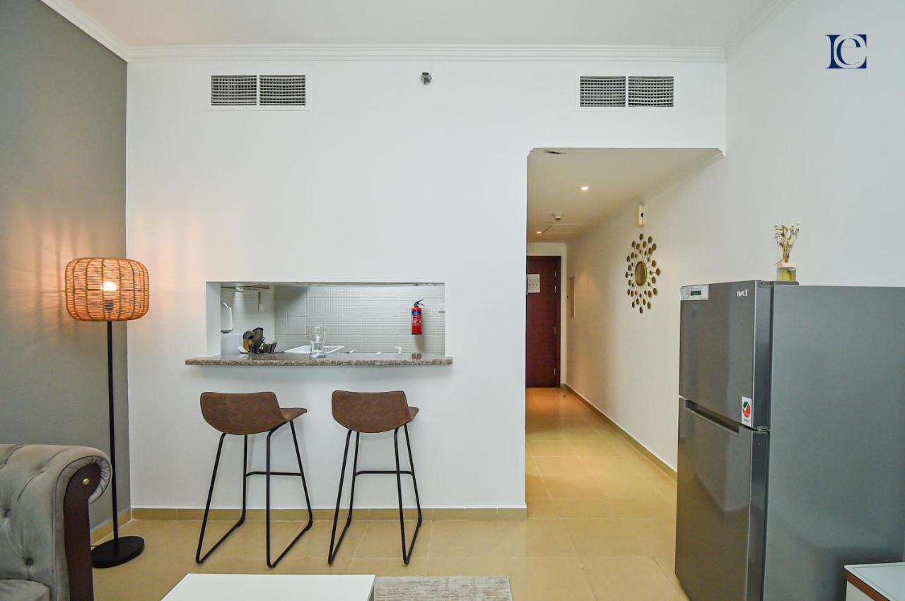 Luxury Escapes - Modern Studio Near Metro In X1 Tower Jlt Дубай Екстер'єр фото